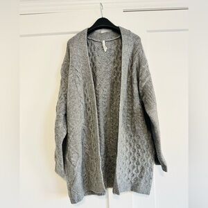 Dreamers by debut long Cardigan Size M/L
